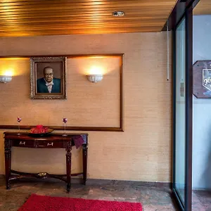 Churchill Geneva
