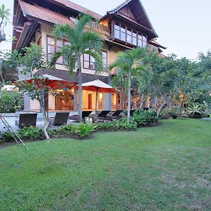 https://sarin-ubud-suites.ubudhotelsnow.com